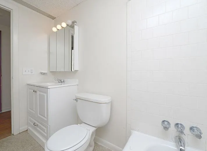 The Apartments at Remington Pond — Photo 8