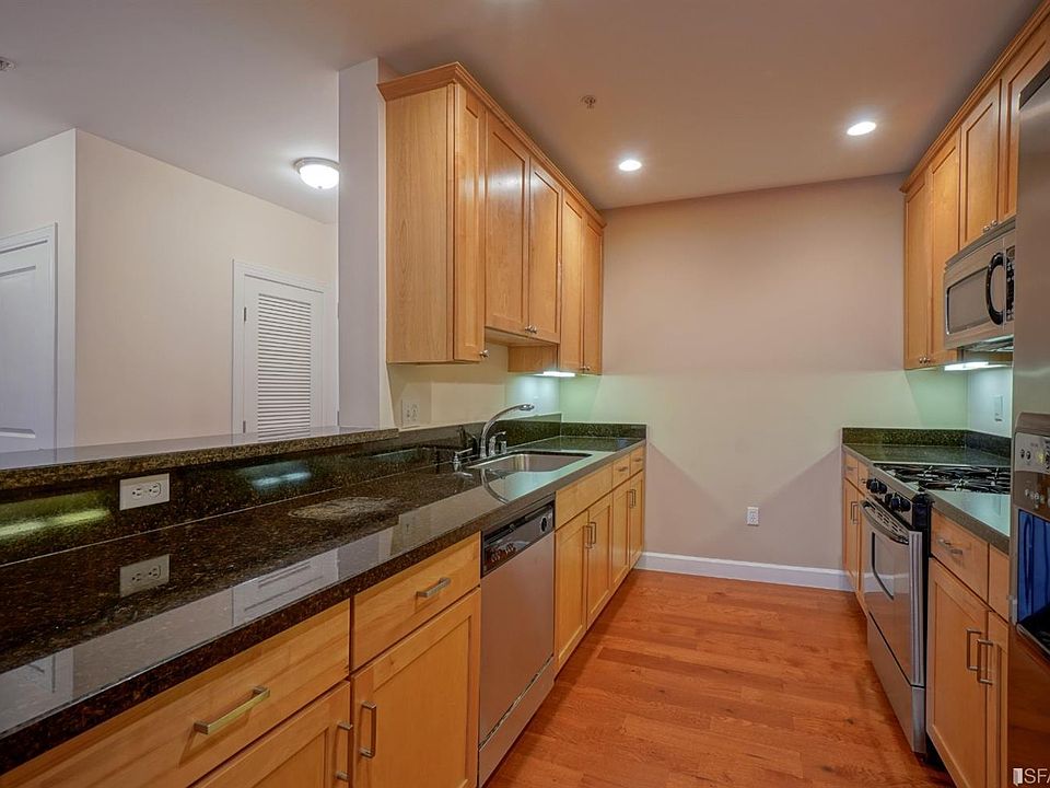 1st image of 89 Goethe St APT 5
