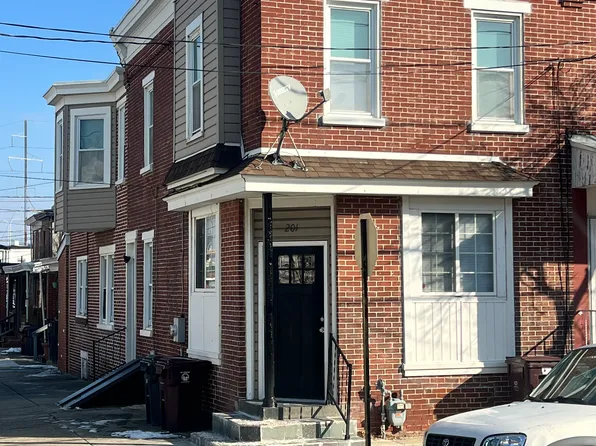 201 Stroud St, Wilmington, DE 19805
