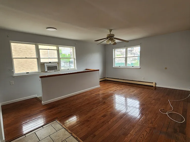 3-09 125th St #2F — Photo 6