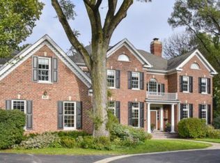 997 Asbury Ct, Winnetka, IL 60093