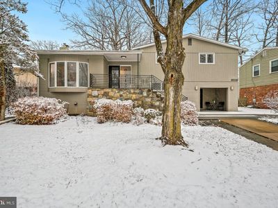 9213 Friars Rd, Bethesda, MD, 20817
