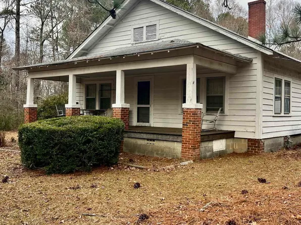 1346 N Broad St, Clinton, SC 29325