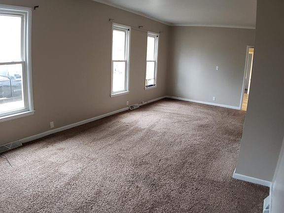 2nd image of 378 W 20th St