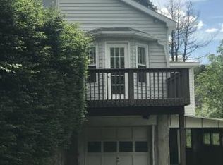 447 W Hill Rd, Vestal, NY 13850