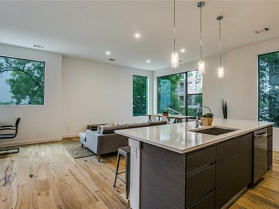 2nd image of 2627 Kimsey Dr Unit 104