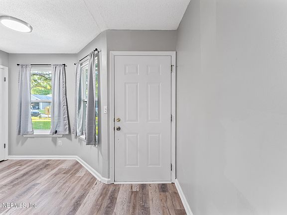 5th image of 2726 MCCORMICK WOODS Drive