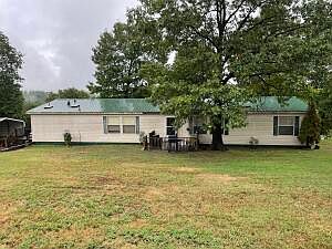 1st image of 13364 N Hicks Ln