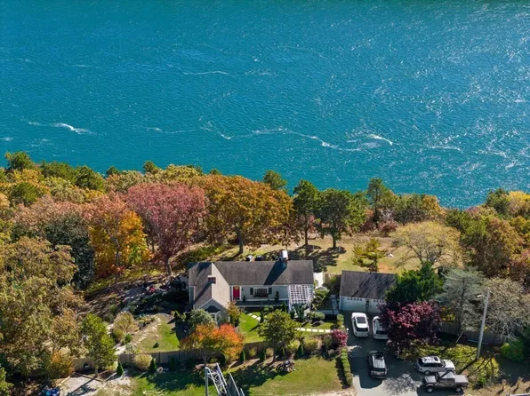 920 Scenic Hwy, Bourne, MA 02532