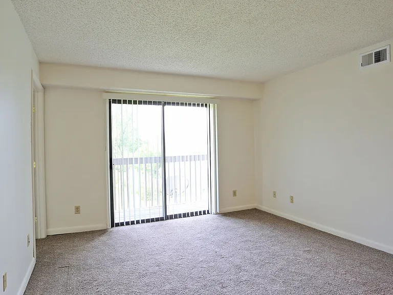Brookstone Apartments — Photo 11