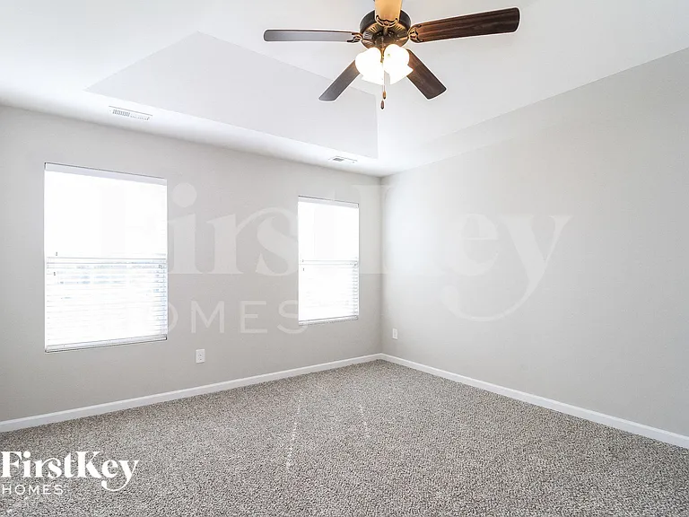 119 Habersham Ct — Photo 9