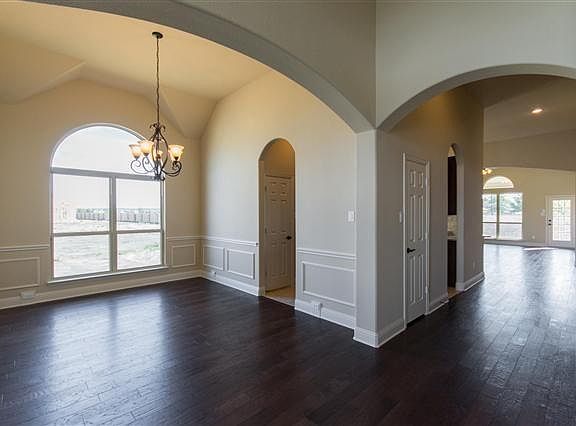 5th image of 7335 Laguna