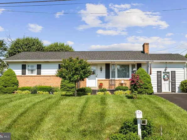 120 Blossom Dr, Winchester, VA 22602