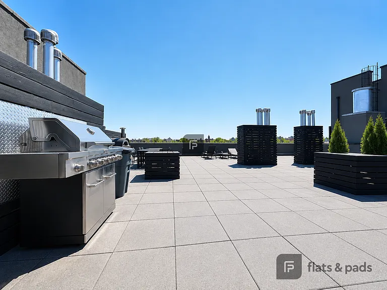 740 Dekalb Ave #704 — Photo 13