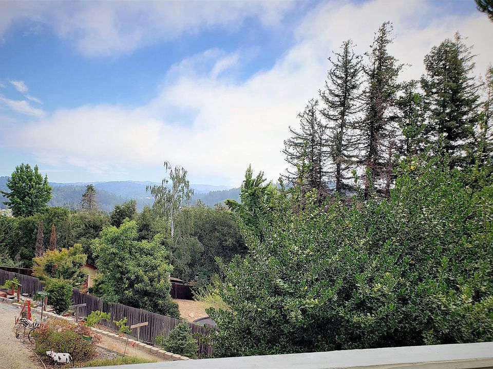 1st image of 255 Twin Pines Dr