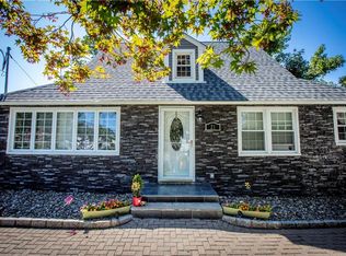 21 Yorktown Rd, Carmel, NY 10512