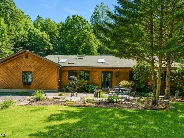 15 Lower North Shore Rd, Frankford Twp., NJ 07826