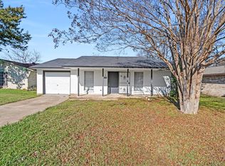 1209 Ridgewood Ln, Hutchins, TX 75141