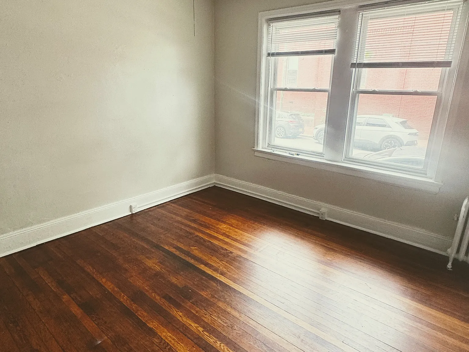 2 bed, 700 sqft, $1,550 — Photo 4