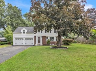 55 Bridle Path Rd, Springfield, MA 01118