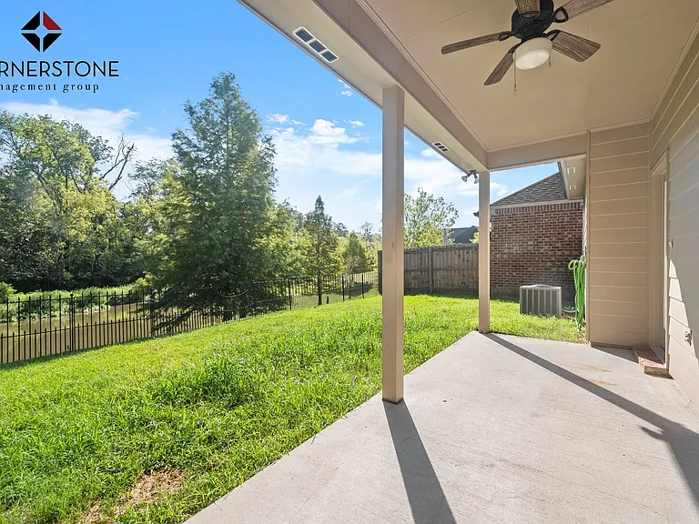 7723 Ibiza Dr — Photo 2