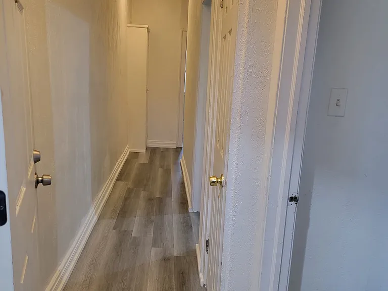 1874 Marloes Ave — Photo 39