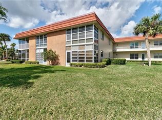 107 Spring Lake Ct APT 204, Vero Beach, FL 32962