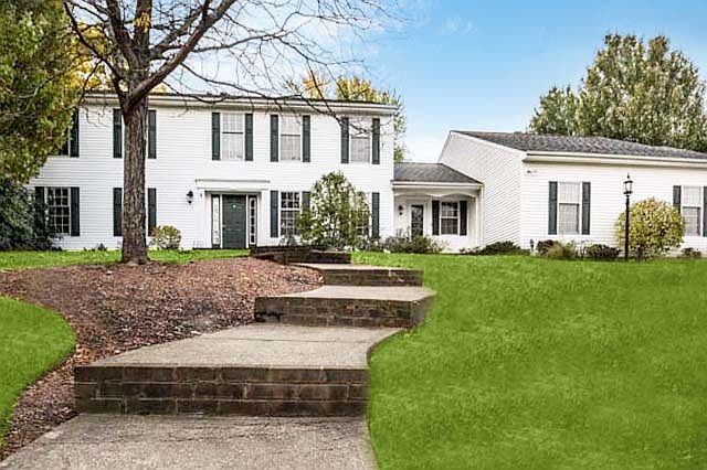 1st image of 4701 Glen Crest Dr