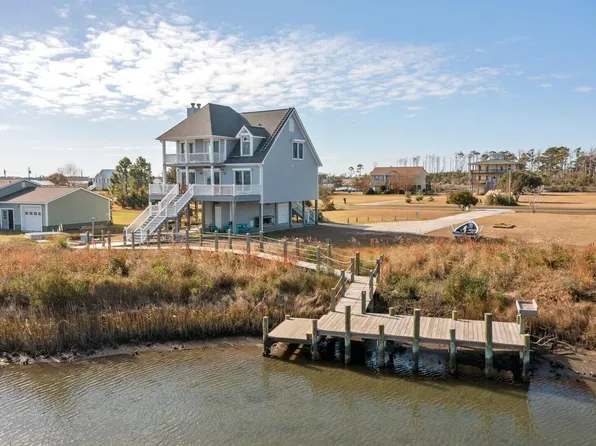(undisclosed Address), Beaufort, NC 28516