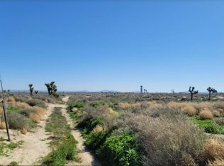 Vic Ave #G14-36, Lancaster, CA 93535