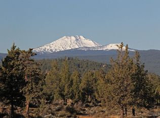 19895 Pacific Heights Rd, Bend, OR 97703