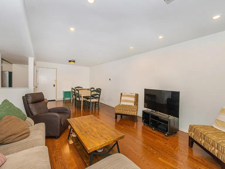 41 Mount Kemble Ave #310 — Photo 7