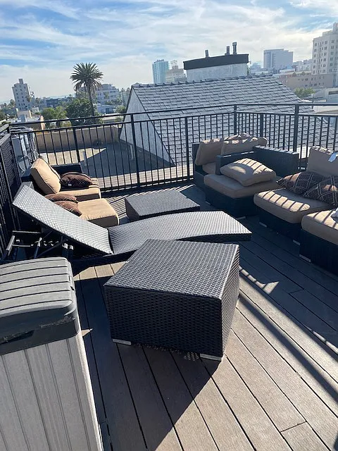 2 bed, 850 sqft, $2,495 — Photo 3