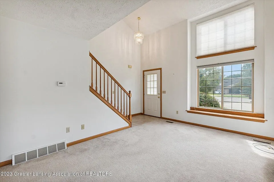2 bed, 2.5 bath, 1199 sqft, $2,500 — Photo 3