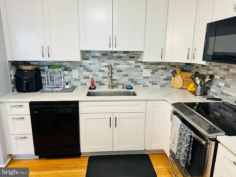 18810 Creeper Ln — Photo 7