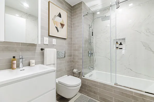 Rented by Compass | media 9