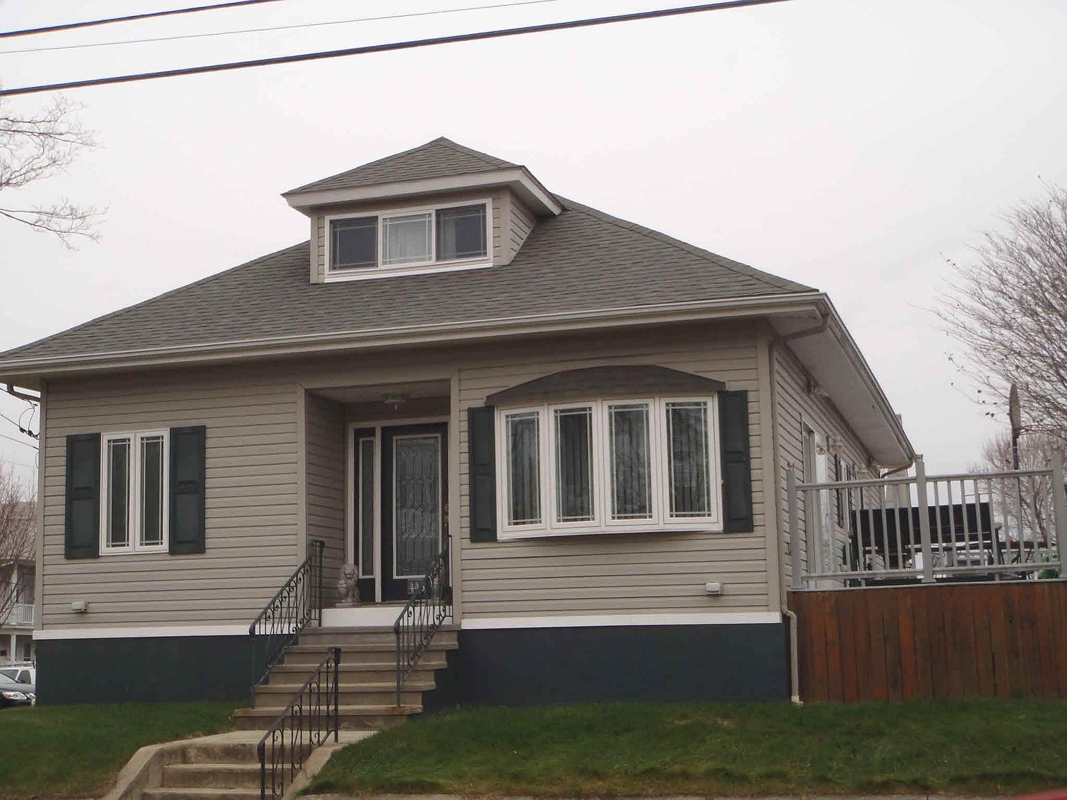 446 Laurel Hill Ave, Cranston, RI 02920 Zillow