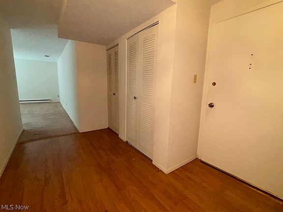 2nd image of 3068 Kent Rd