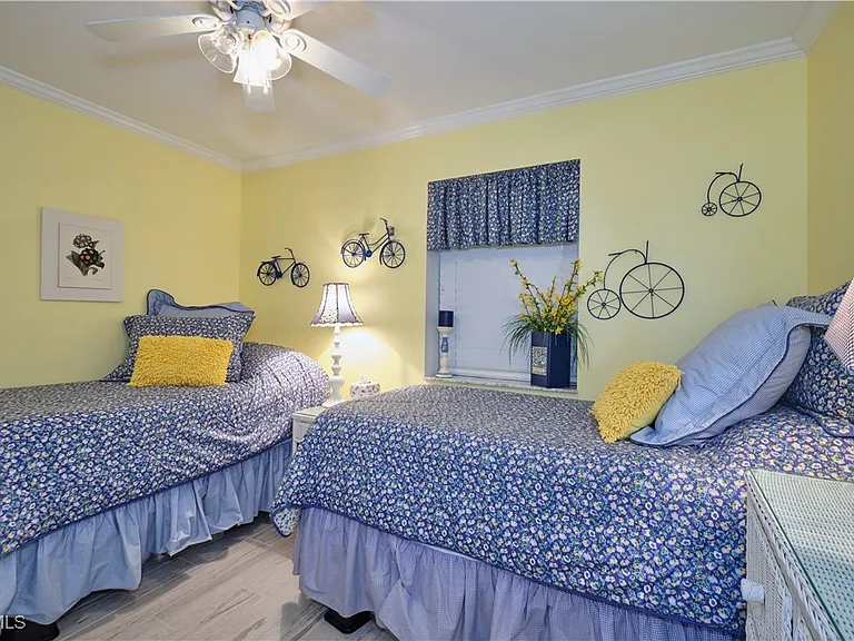 5550 Heron Point Dr #1601 — Photo 27