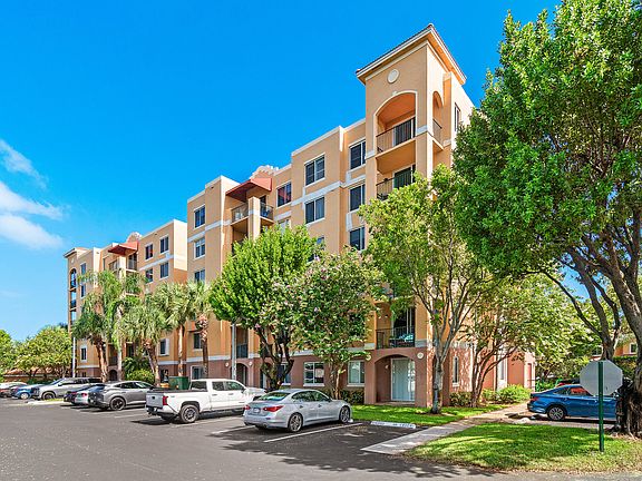 2nd image of 1000 Scotia Drive #102