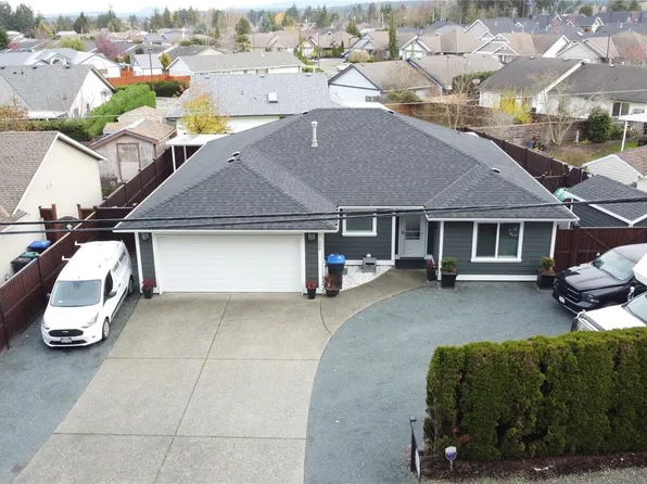 308 Church Rd, Parksville, BC V9P 2T8