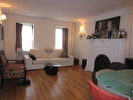 Rented by Aguayo & Huebener Brooklyn | media 18