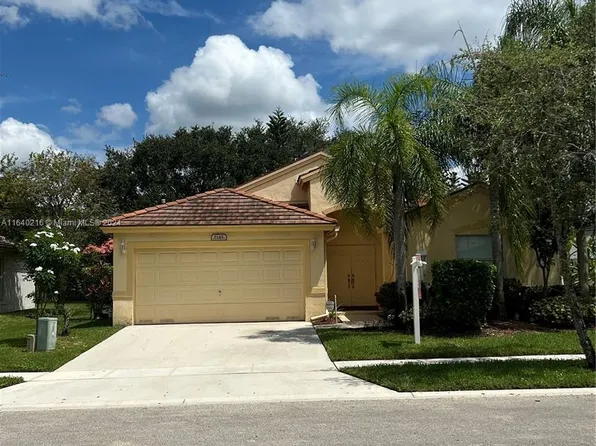 1145 NW 144th Ave, Pembroke Pines, FL 33028