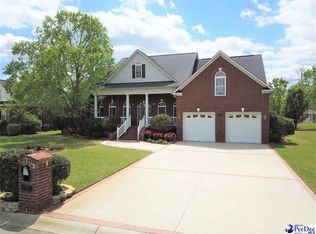 404 Trailwood Dr, Effingham, SC 29541