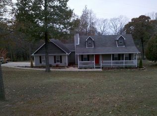 399 Mountain Top Rd, Warrior, AL 35180
