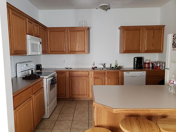 4th image of 5717-5719 W 7th Ave
