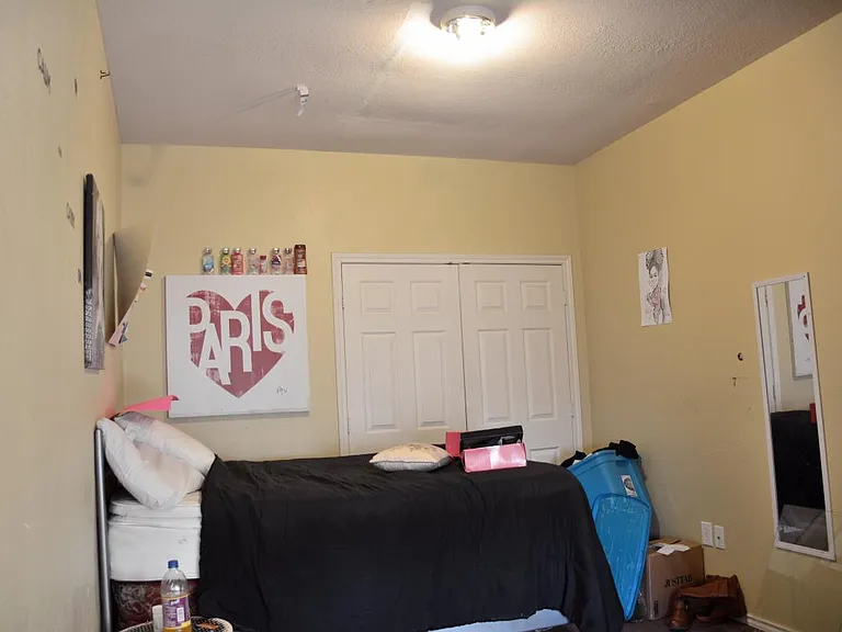 123 Castleridge Dr #A — Photo 5