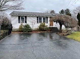 50 Elmwood St, North Andover, MA 01845