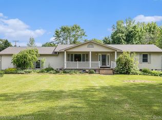 5531 W Oregon Rd, Lapeer, MI 48446