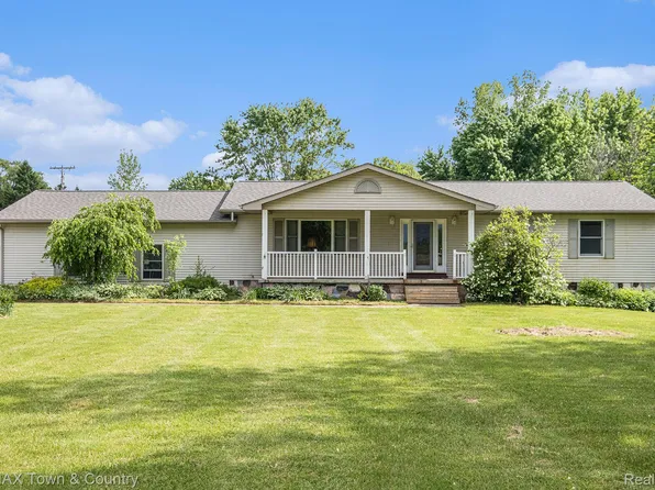 5531 W Oregon Rd, Lapeer, MI 48446